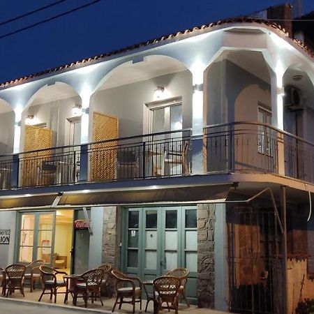 Hotel Ilion Pétra Kültér fotó