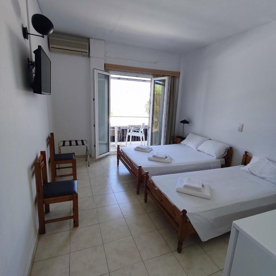 Hotel Ilion Pétra Kültér fotó