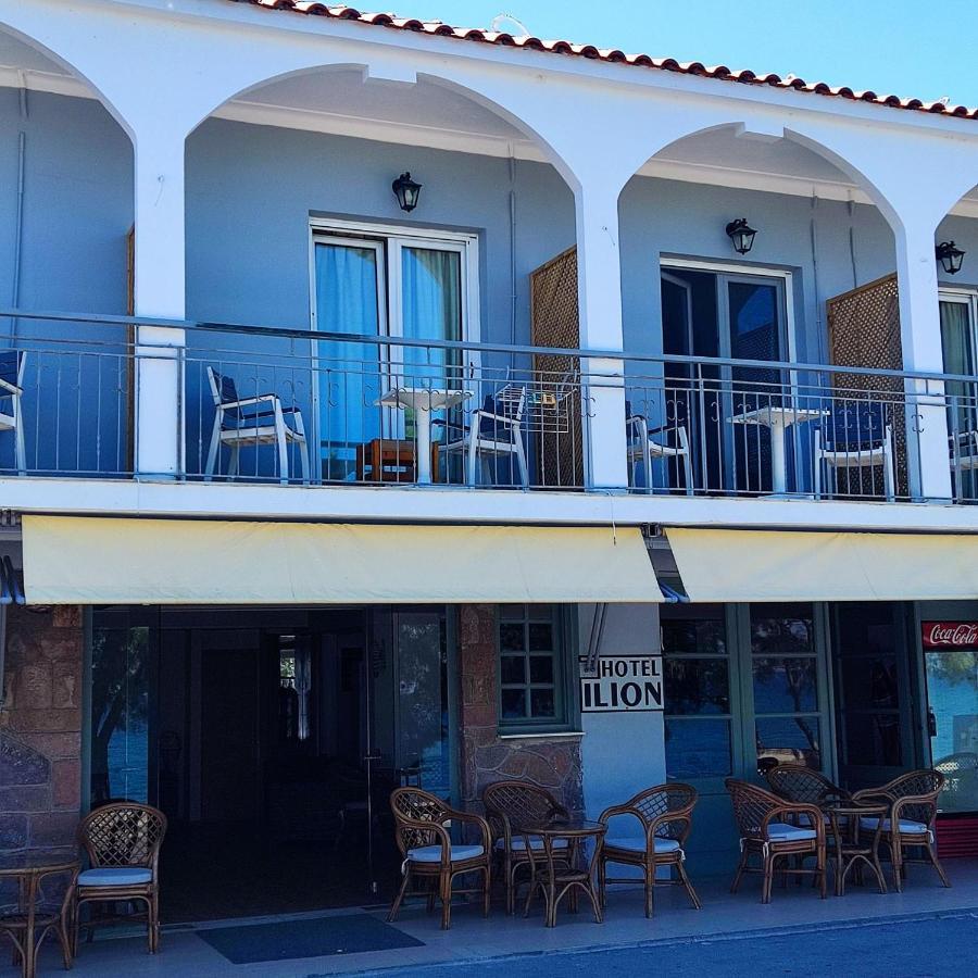 Hotel Ilion Pétra Kültér fotó