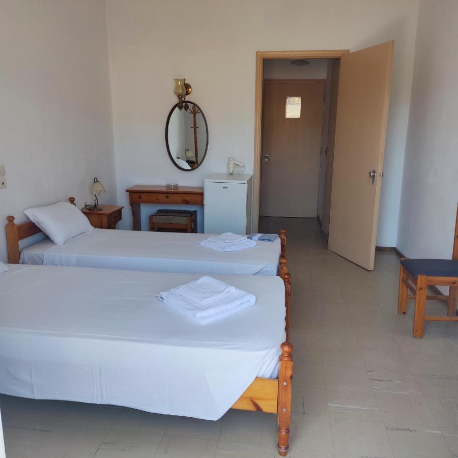 Hotel Ilion Pétra Kültér fotó