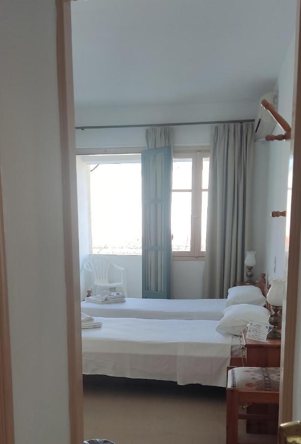 Hotel Ilion Pétra Kültér fotó